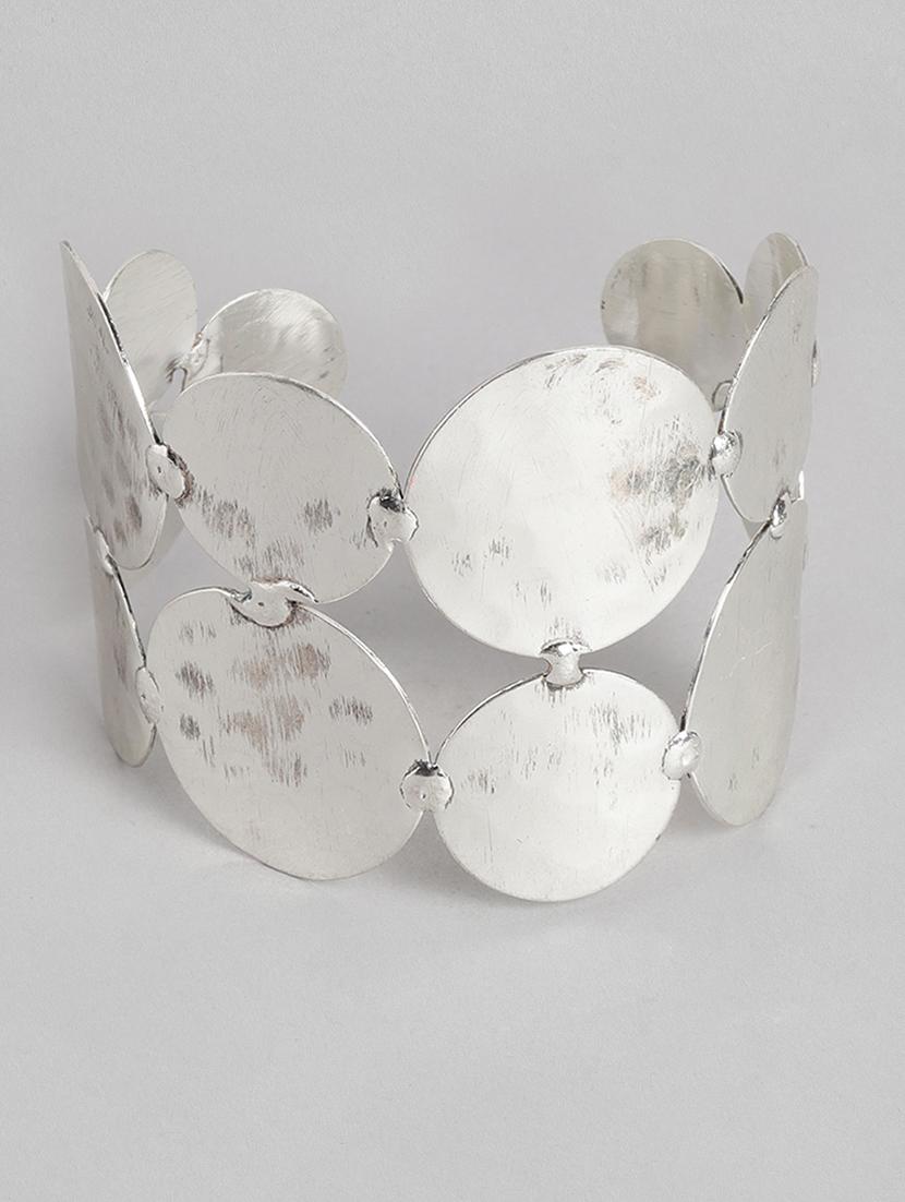 silver metal cuffs bracelet - 18300648 - Zoom Image - 0