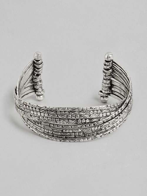 silver metal cuffs bracelet - 18300676 - Standard Image - 0