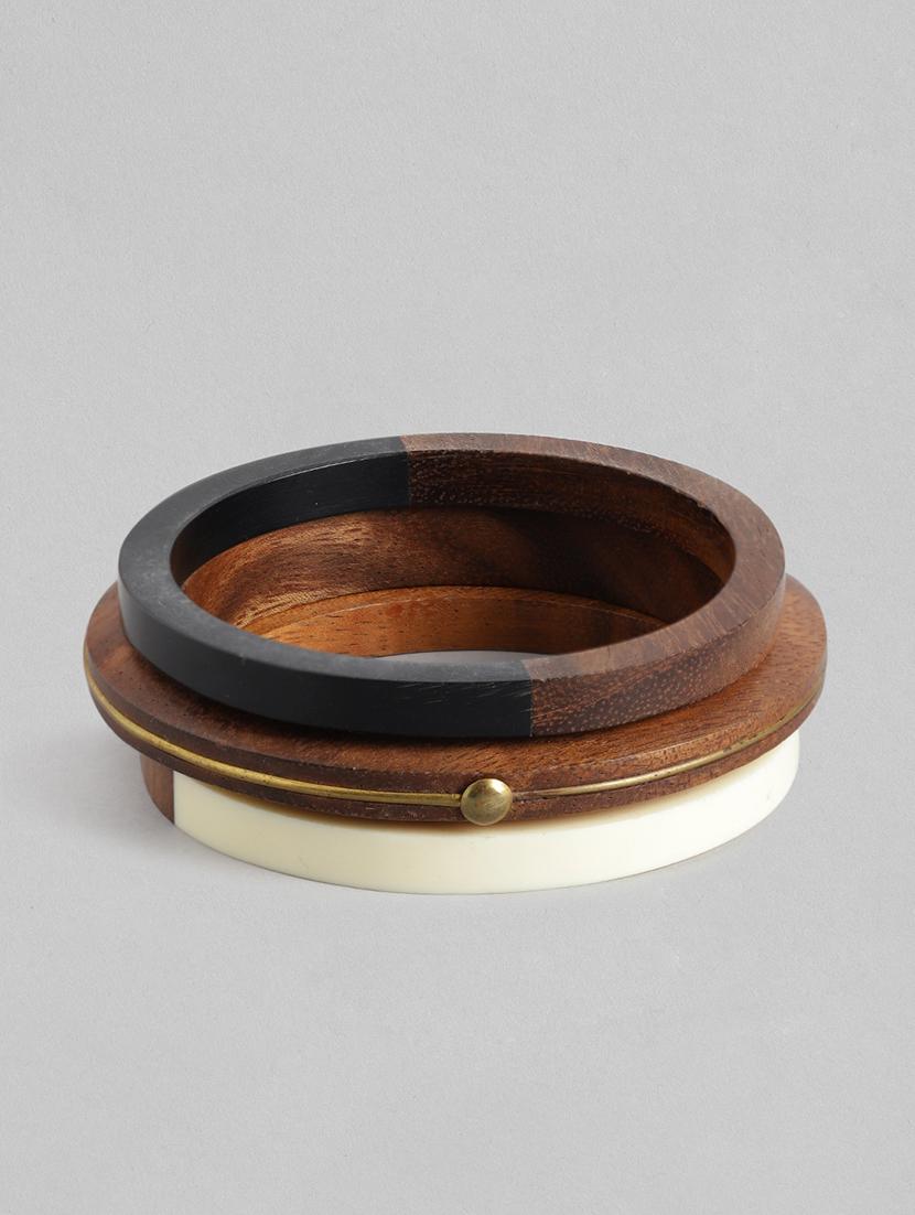 brown wood bangle bracelet - 18300688 - Zoom Image - 0