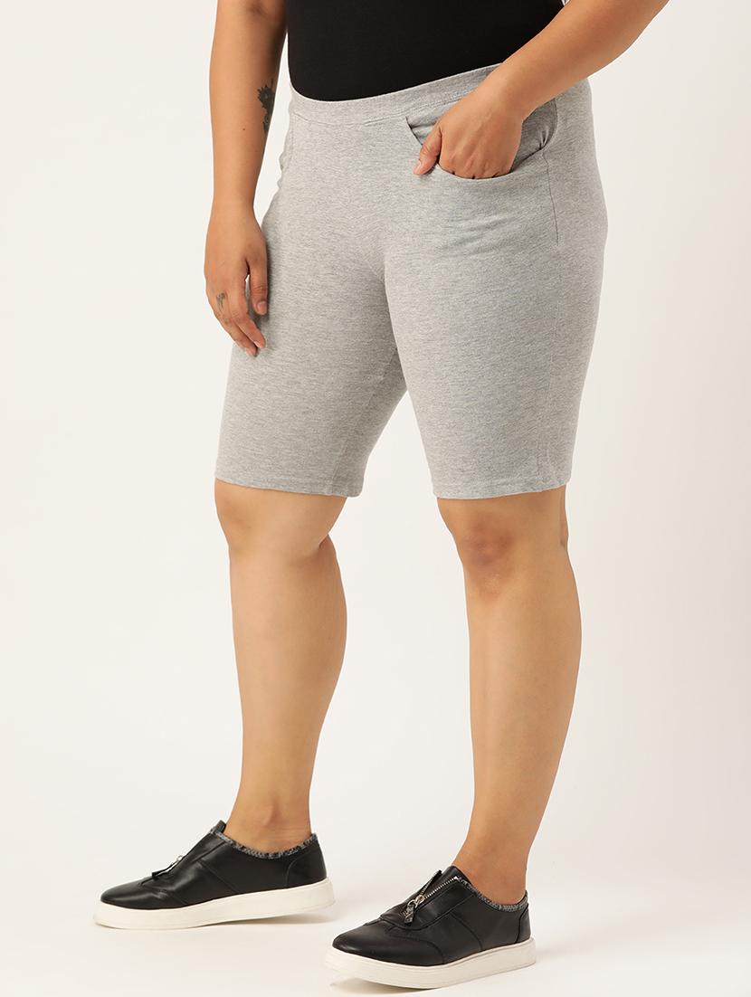 mid rise solid short - 18302711 - Standard Image - 1