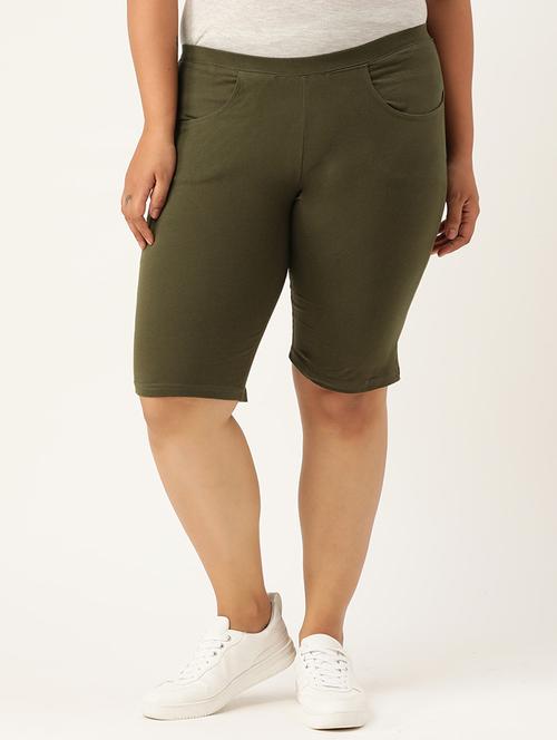 mid rise solid short - 18302712 - Standard Image - 0