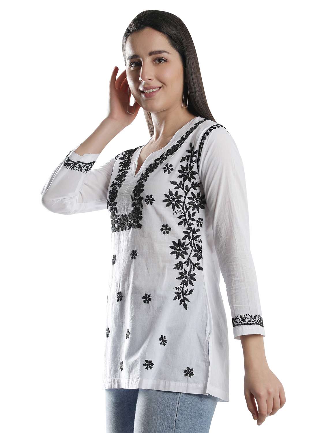 white chikankari straight kurti - 18303777 -  Standard Image - 1