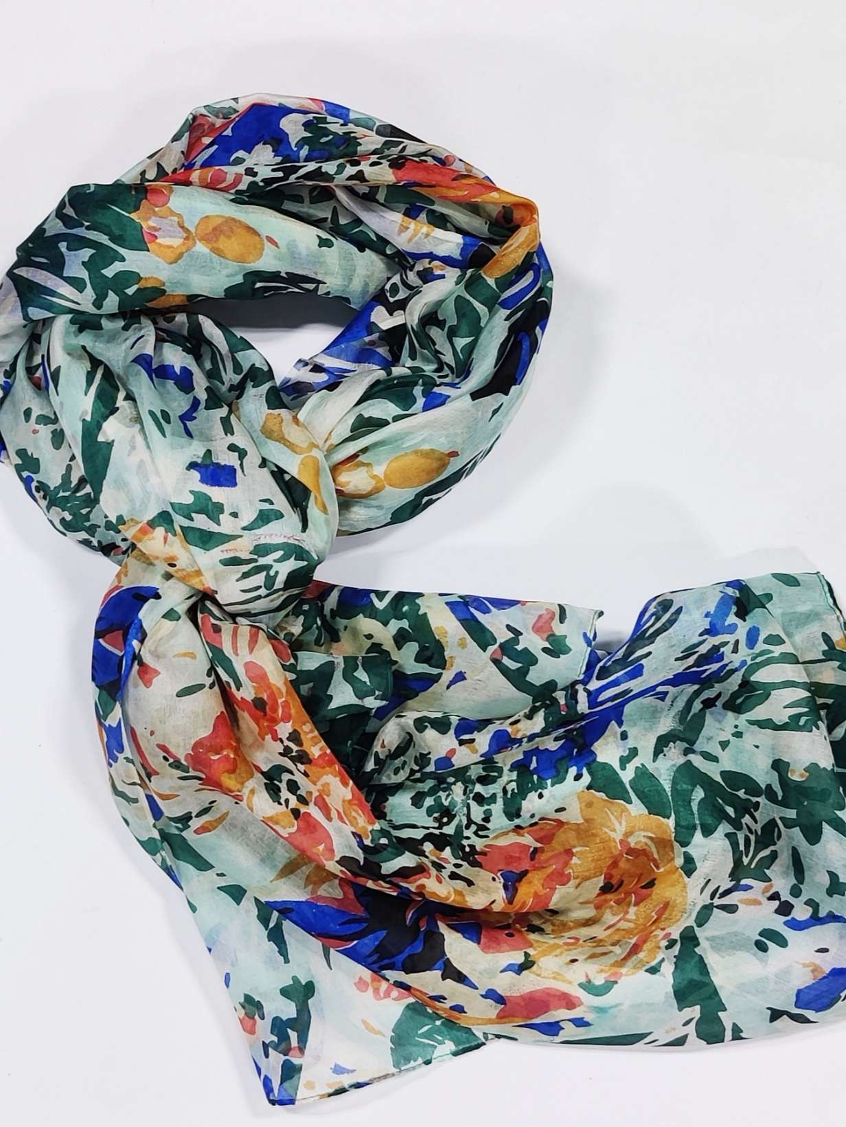 pure silk scarf english design size:  - 18304136 -  Standard Image - 1