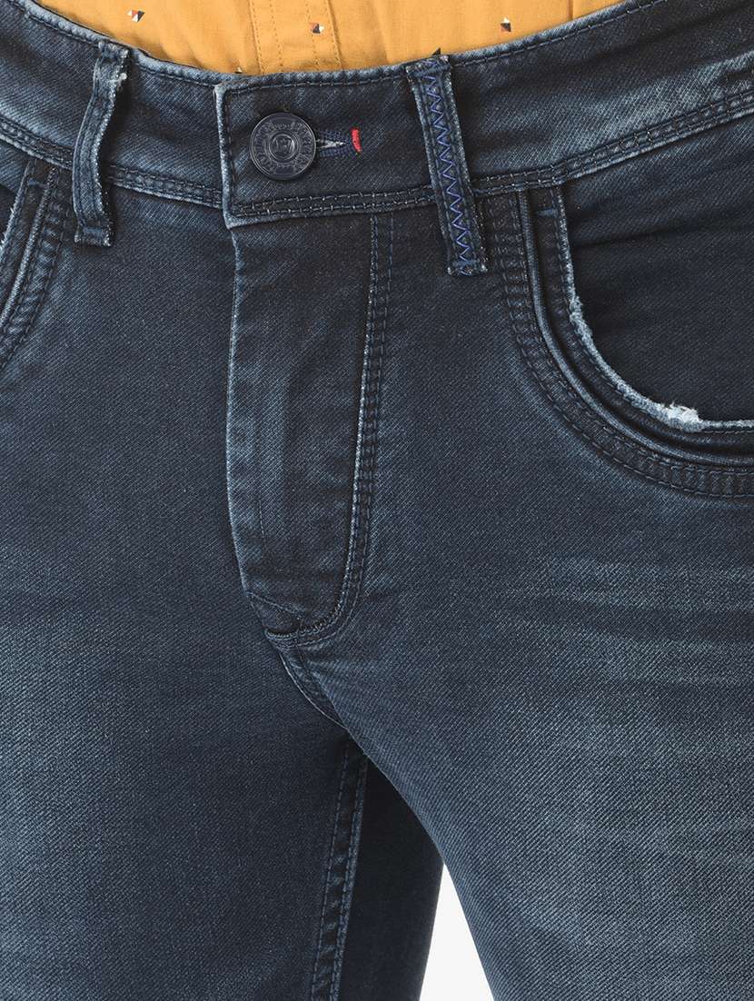 dark-blue light washed jean - 18304941 - Standard Image - 4