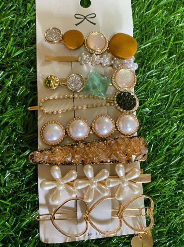 hair pin hair clips set - 18305067 - Standard Image - 1