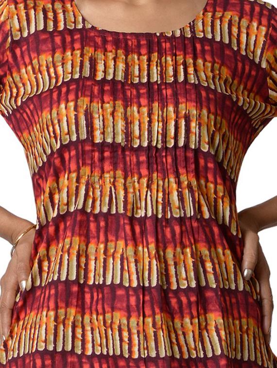 three quarter sleeved printed regular top - 18305287 - Standard Image - 4