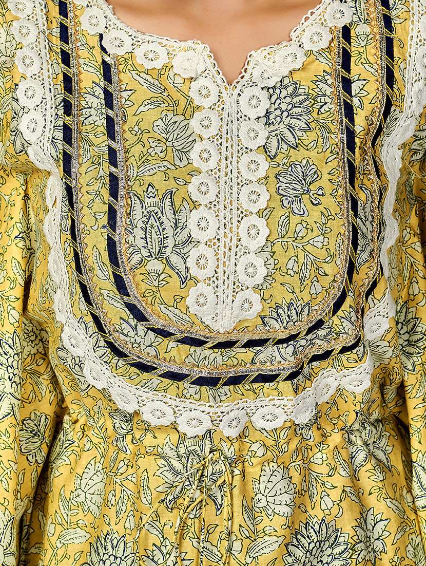 yellow cotton kurta pant set - 18306272 - Standard Image - 4