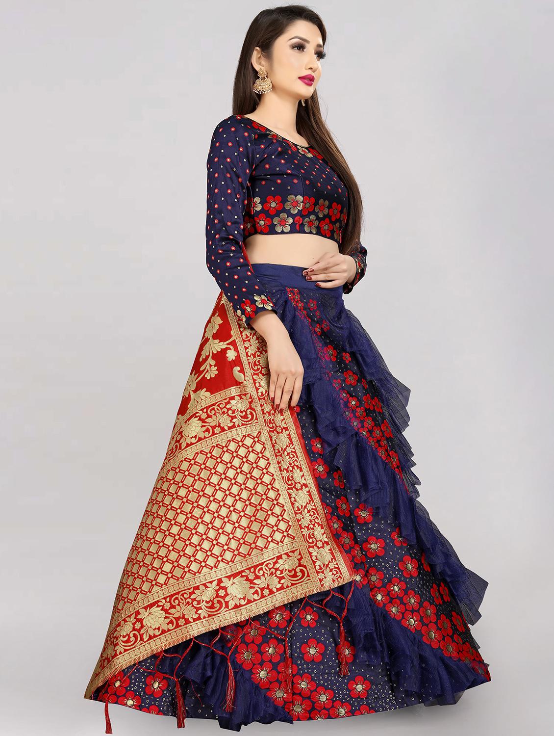 red banarasi flared lehenga - 18309443 - Standard Image - 1