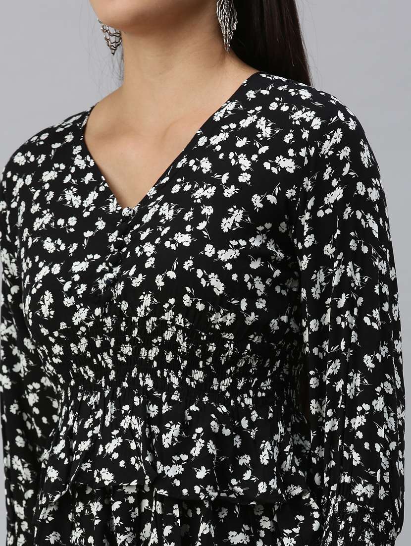 women's layered v neck top - 18310536 -  Standard Image - 4