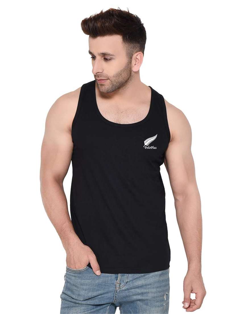 black chest-printed vest