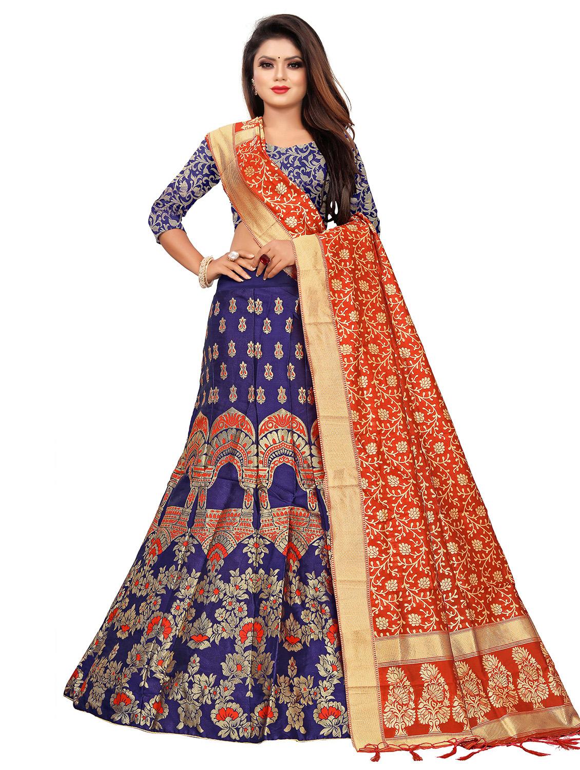 red banarasi flared lehenga - 18313899 - Zoom Image - 0