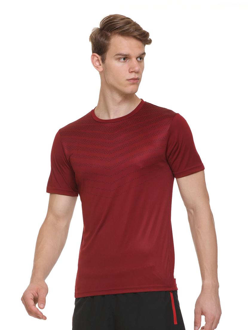 maroon solid t-shirt - 18314578 -  Standard Image - 1