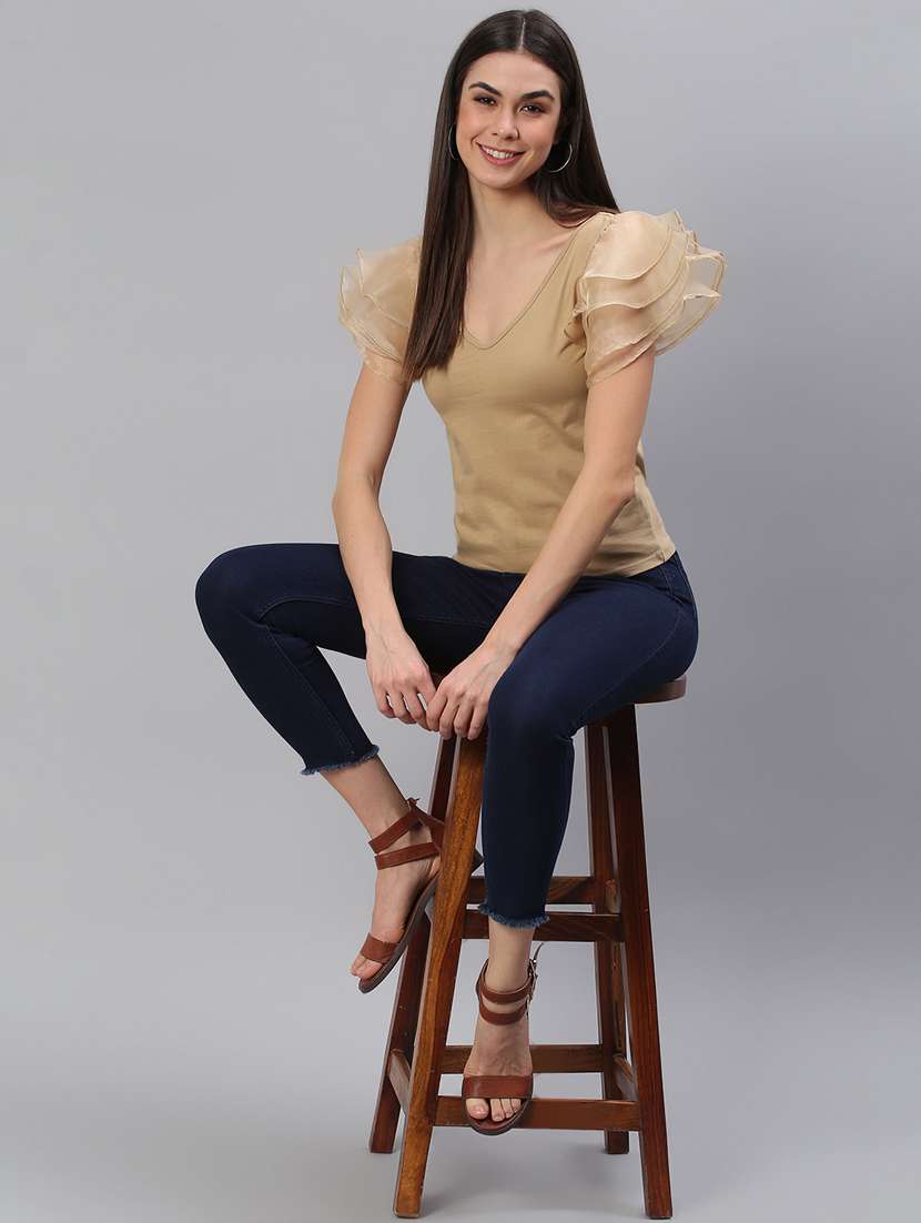v-neck solid regular top - 18314747 - Standard Image - 4