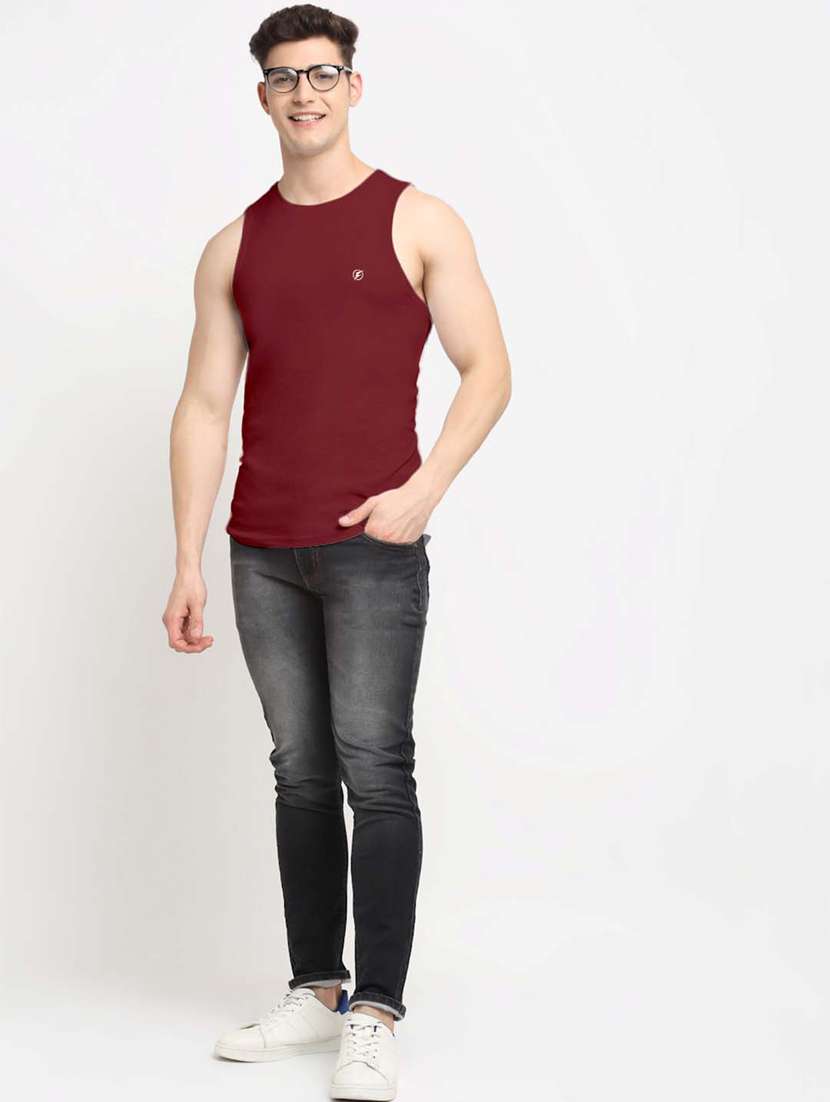 maroon solid vest - 18315819 -  Standard Image - 4
