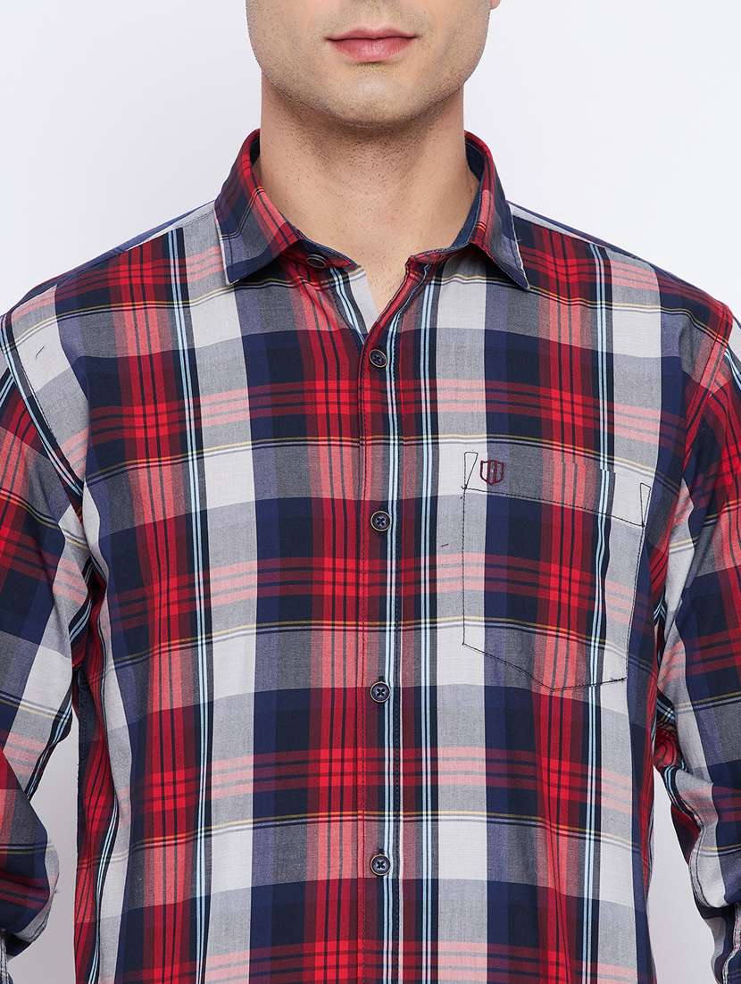 red checkered casual shirt - 18316235 -  Standard Image - 4