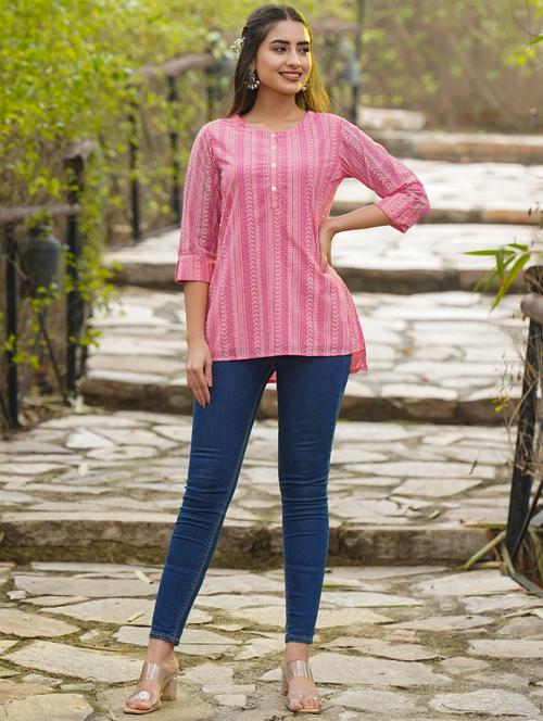 round neck printed high-low tunic - 18321396 - Standard Image - 0
