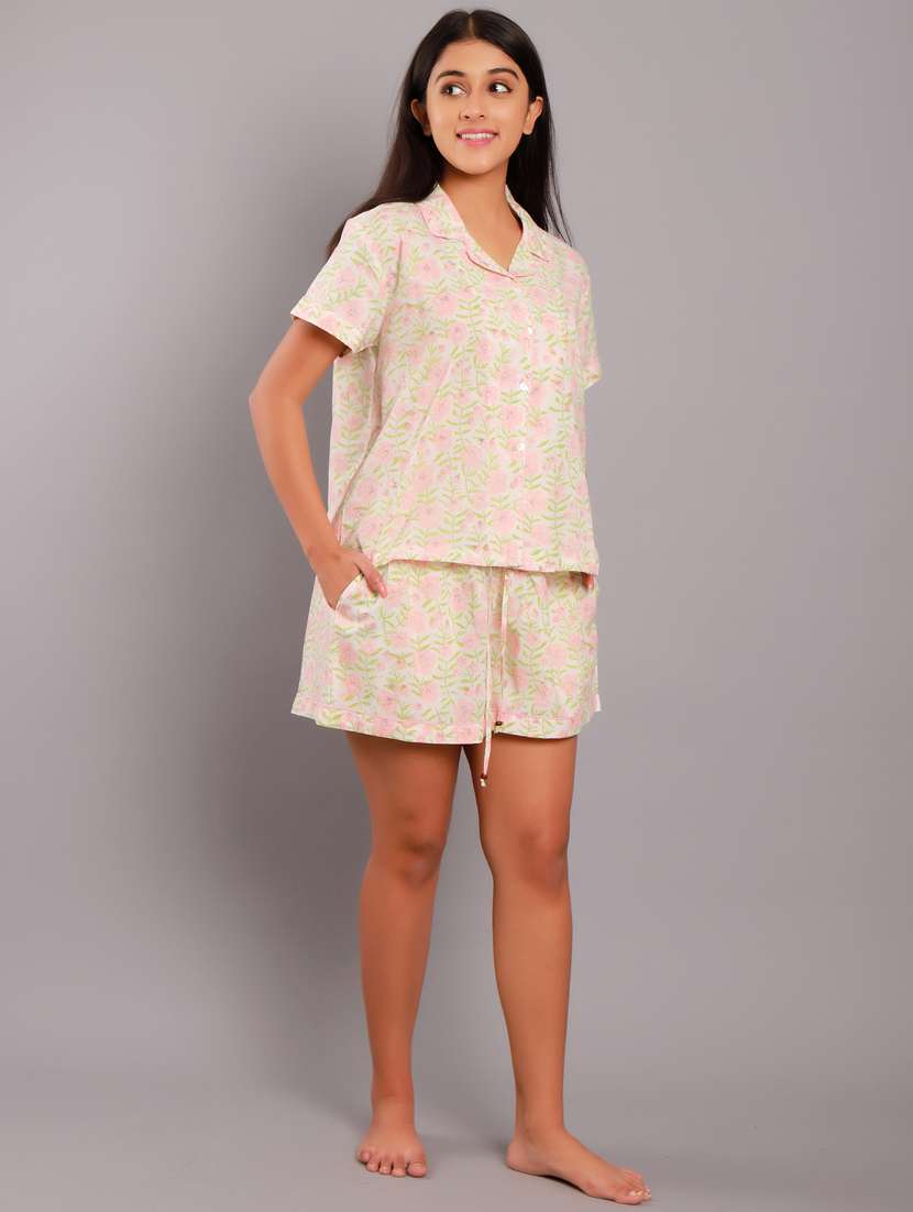 shirt collar printed nightwear shorts set  - 18322387 -  Standard Image - 1