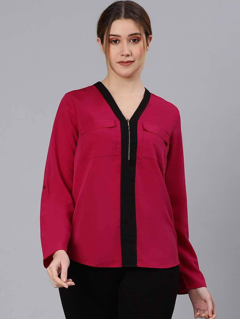 women's straight v neck top