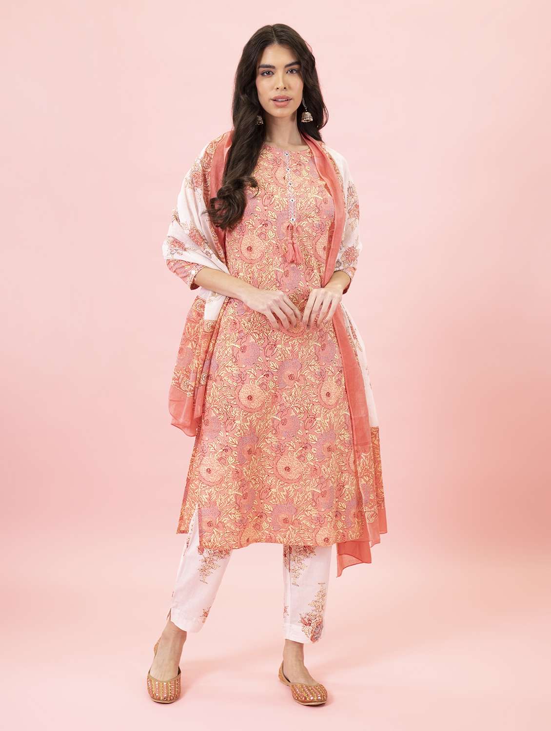women three quarter sleeve kurta pant set