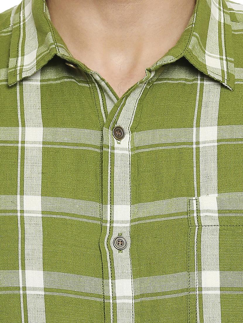 green checked casual shirt - 18329416 - Standard Image - 4