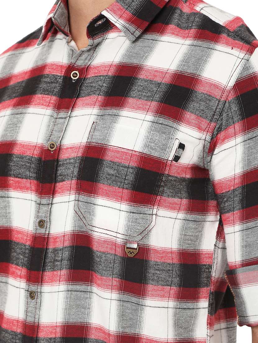 red checked casual shirt - 18329576 -  Standard Image - 4