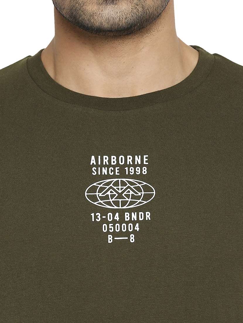 green solid t-shirt - 18329966 - Standard Image - 4