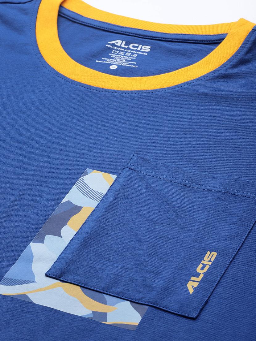 blue chest print t-shirt - 18334855 - Standard Image - 4