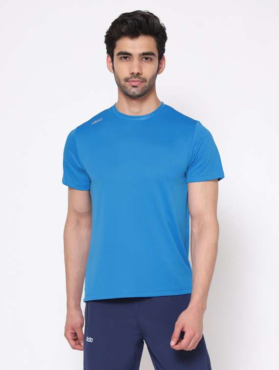 blue solid t-shirt