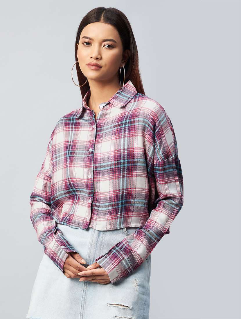 curved hem checkered shirt