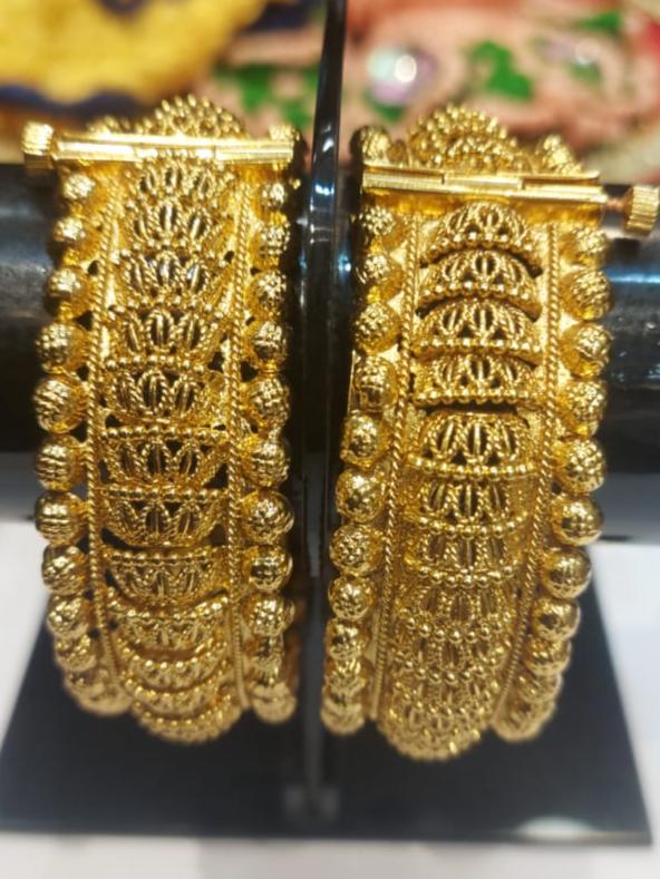 gold plated bangle set - 18342698 - Standard Image - 1
