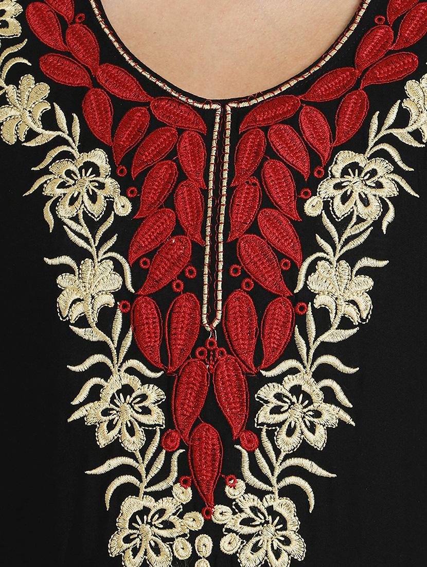 round neck embroidered detail nighty - 18345160 - Standard Image - 4