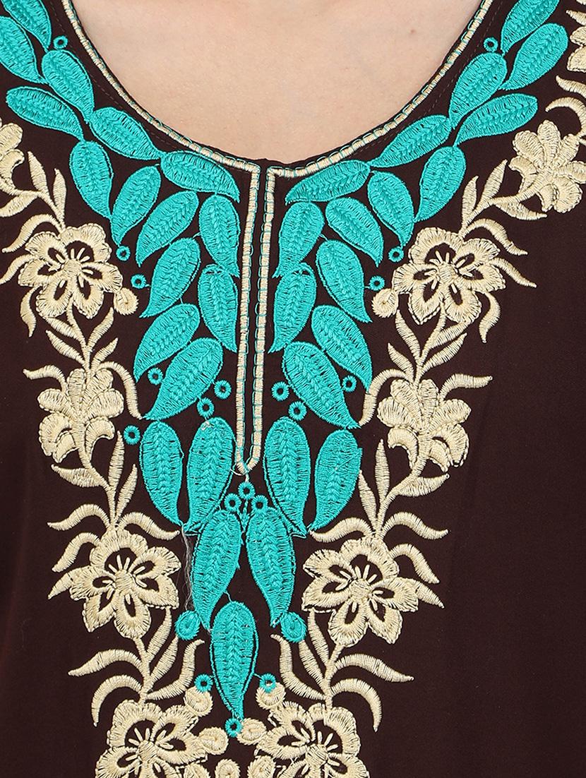 round neck embroidered detail nighty - 18345161 - Standard Image - 4