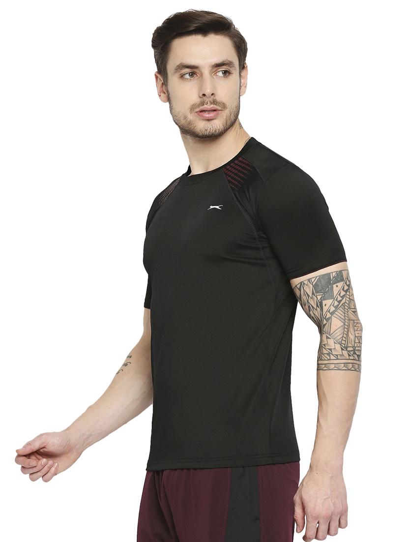 black solid t-shirt - 18345437 -  Standard Image - 1