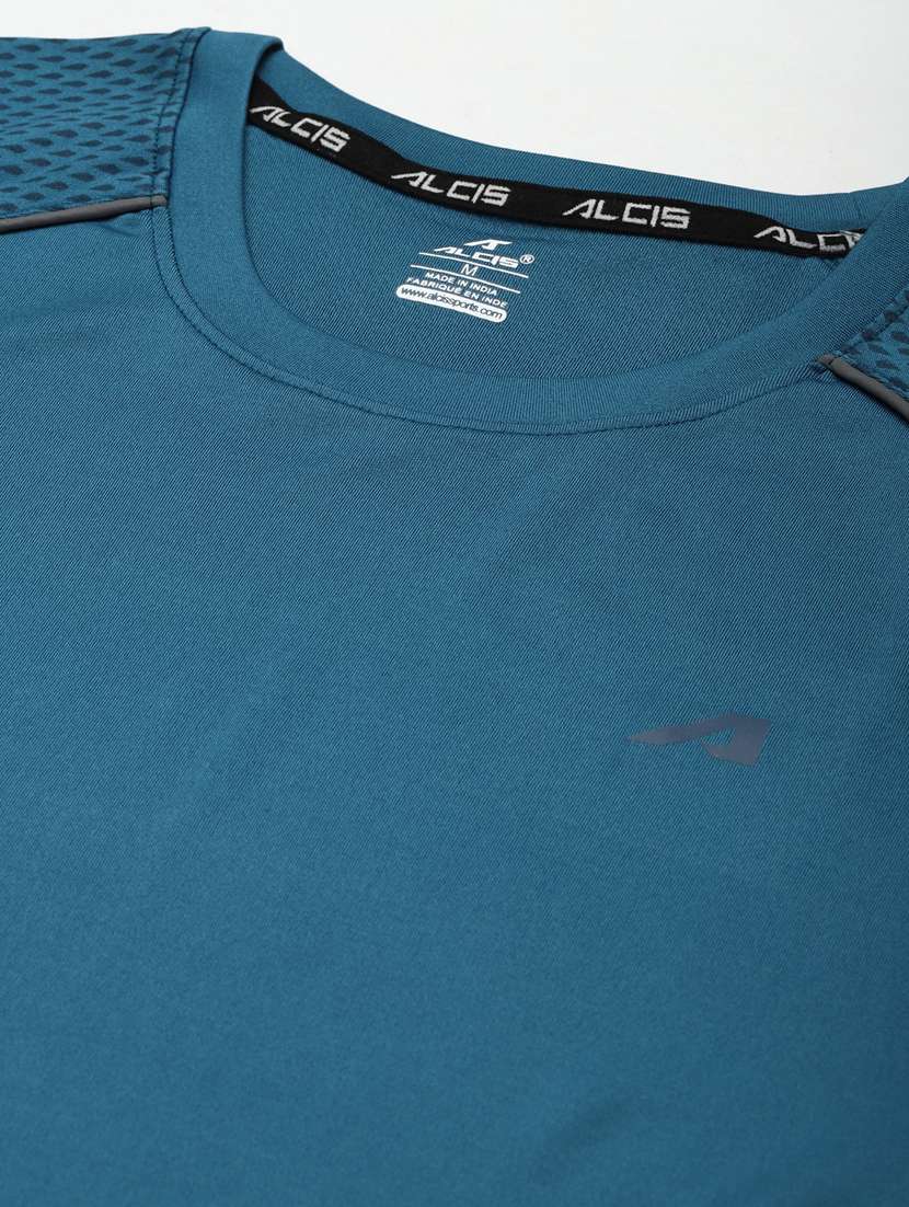 teal solid t-shirt - 18346289 -  Standard Image - 4