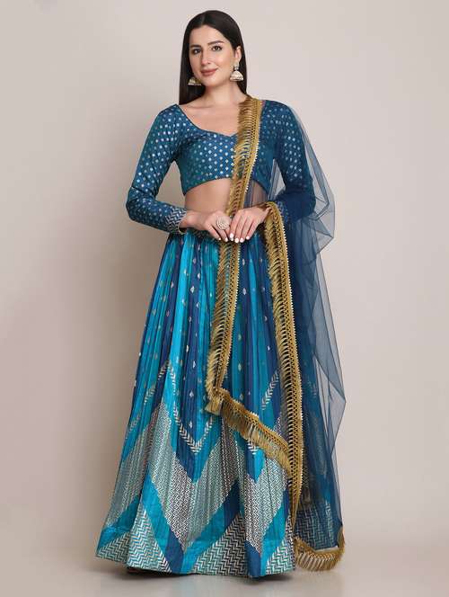 green silk flared lehenga - 18346659 -  Standard Image - 0