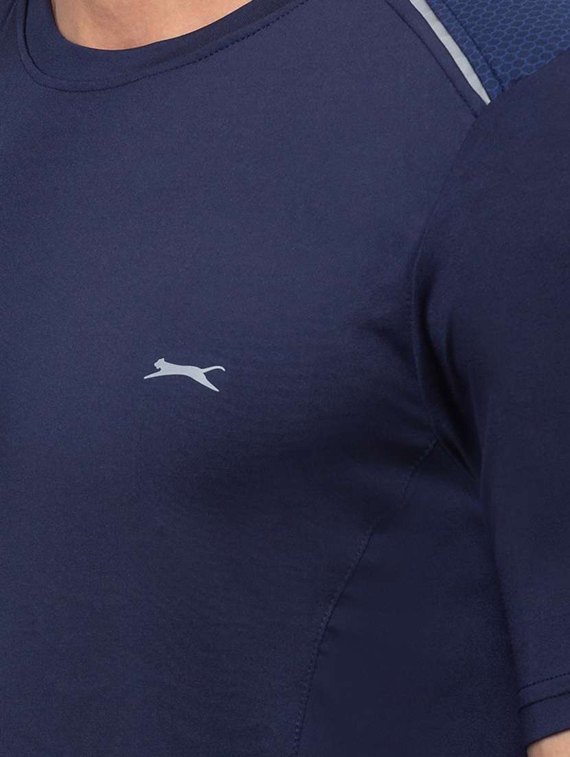 navy blue solid t-shirt - 18349159 - Standard Image - 4