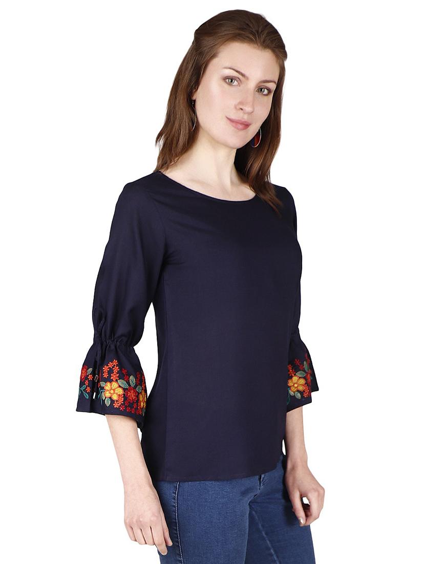 round neck solid top - 18349210 - Standard Image - 1