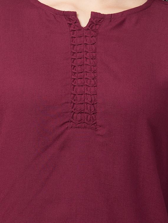 round neck solid top - 18349323 - Standard Image - 4