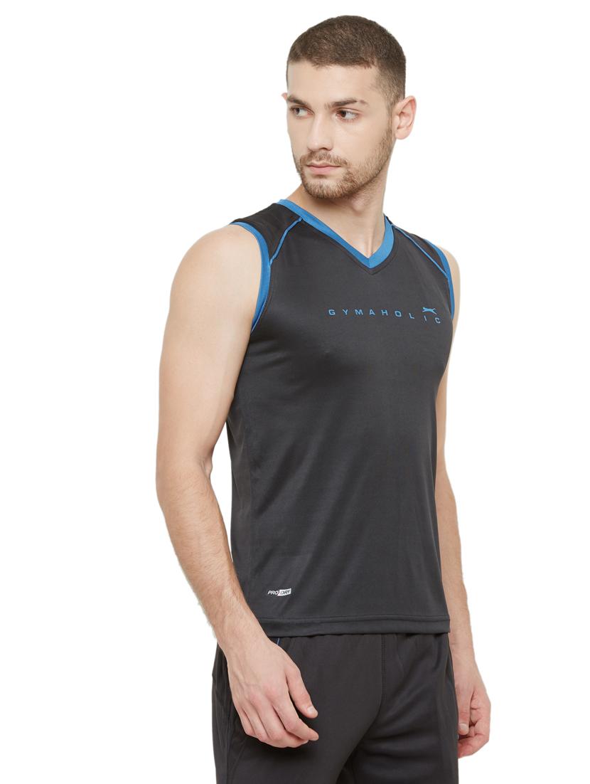 black chest-printed t-shirt - 18351175 -  Standard Image - 1