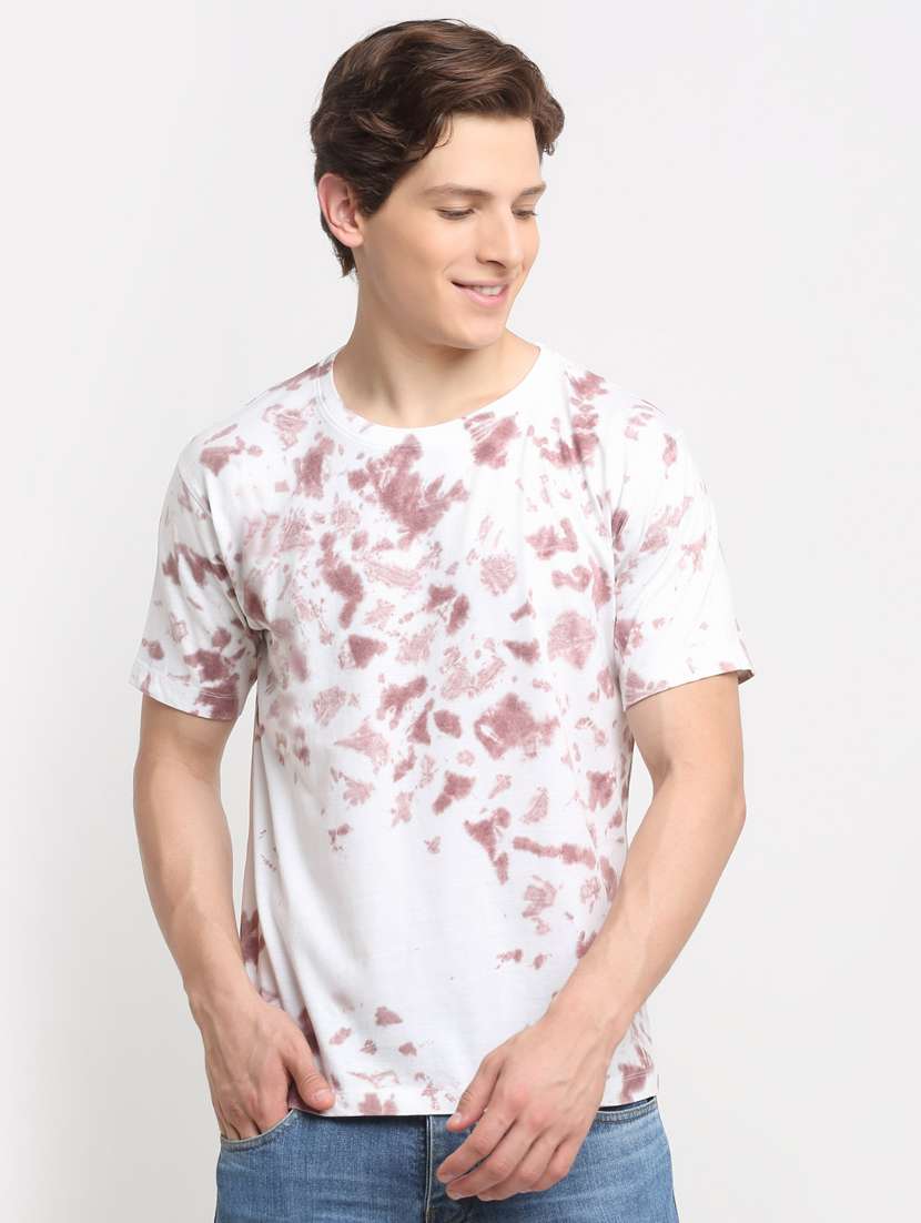 brown tie and dye t-shirt