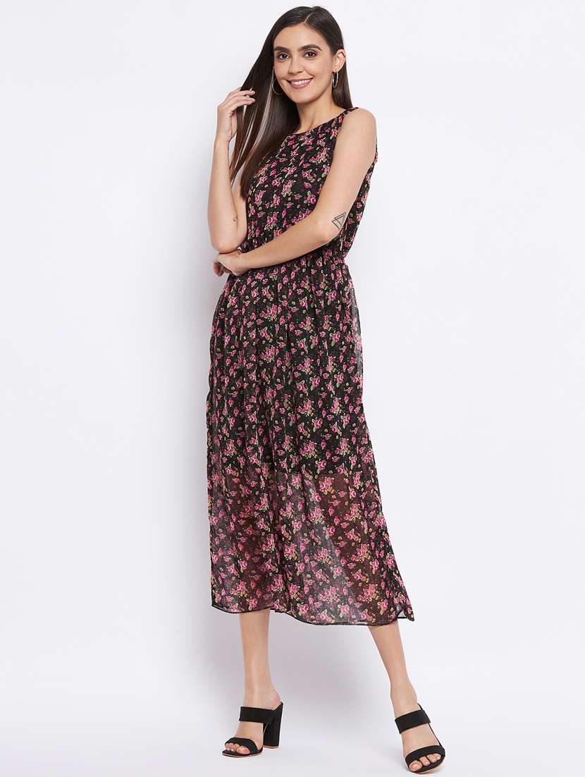women's  floral dress - 18354938 -  Standard Image - 1