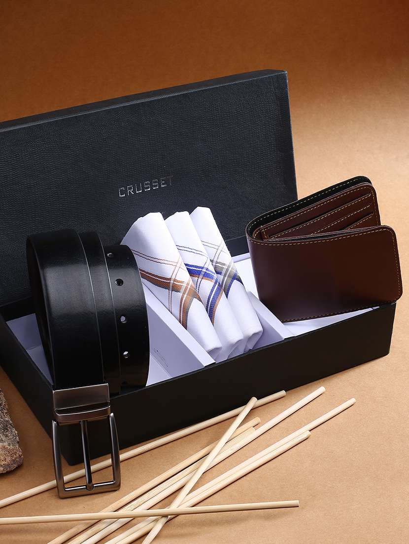 black leatherette belt