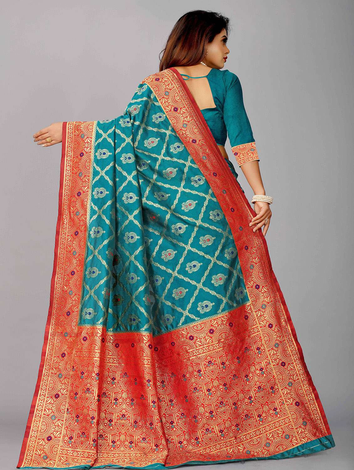 turquoise raw silk banarasi saree - 18365974 - Standard Image - 1