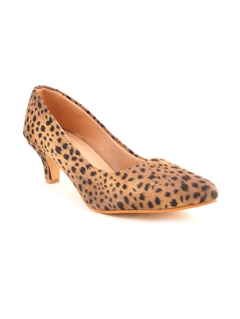 pink synthetic slip on pumps