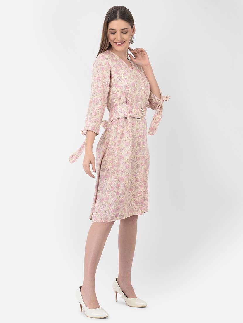 women's  floral dress - 18370239 -  Standard Image - 1