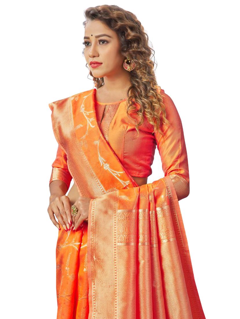 orange silk blend banarasi saree with blouse - 18370992 - Standard Image - 1