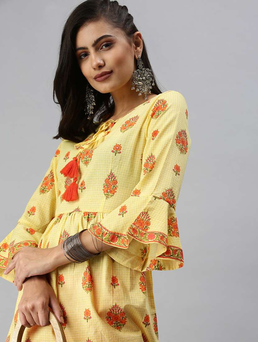 women yellow floral printed a-line kurti - 18372283 - Standard Image - 4