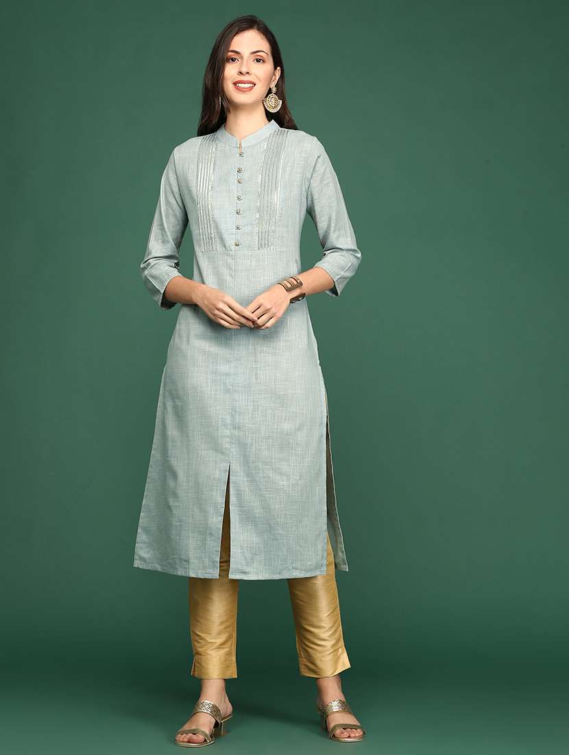 women's front slit kurta