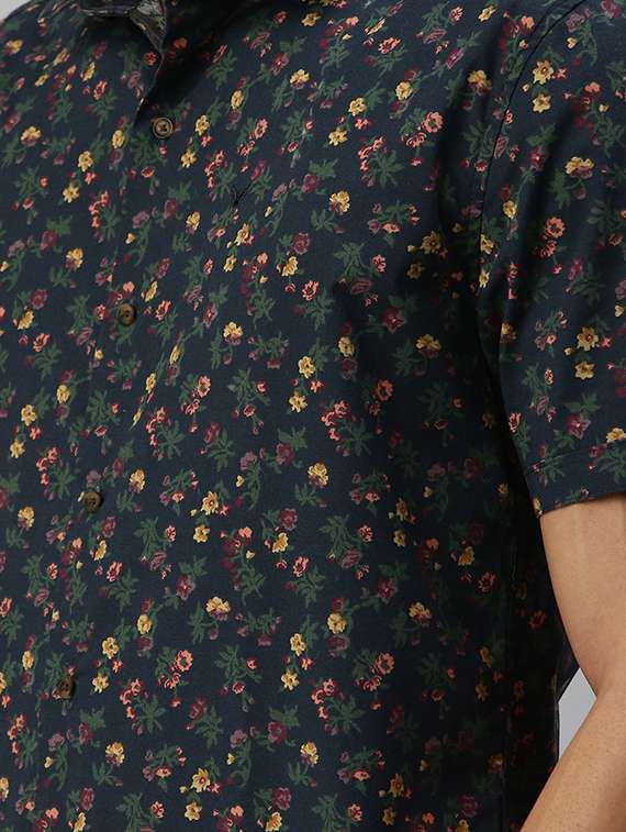 mens florals casual shirt - 18376028 - Standard Image - 4