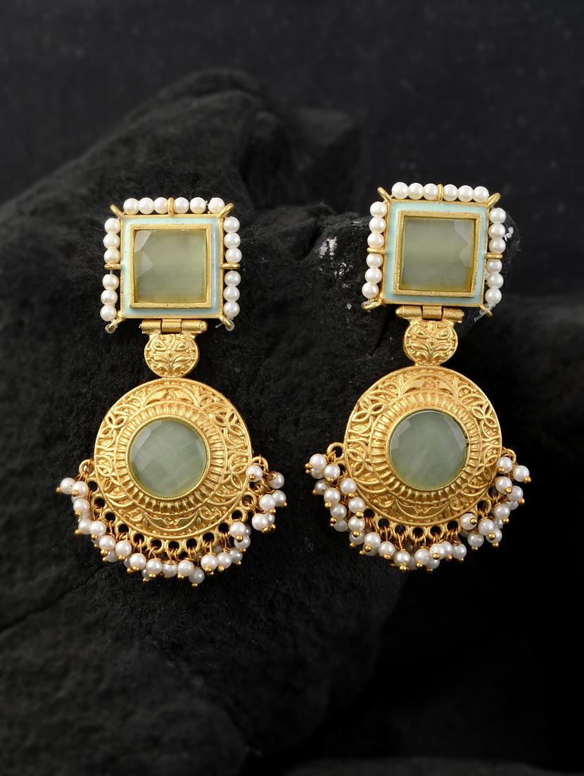 green brass drop earring - 18381792 - Zoom Image - 0
